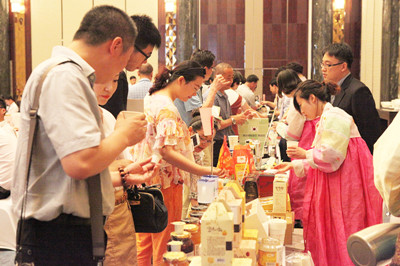 韓國食品在煙臺進行推介_副本.jpg
